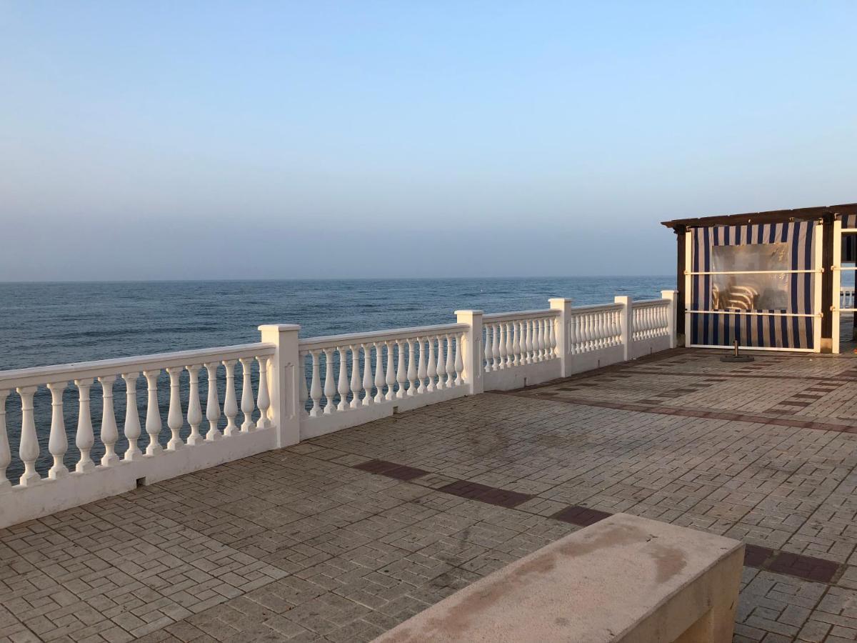 Sitio de CalahondaRibera Playa Alhamarアパートメント エクステリア 写真